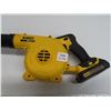 Image 2 : Dewalt 20v lithium powered leaf blower