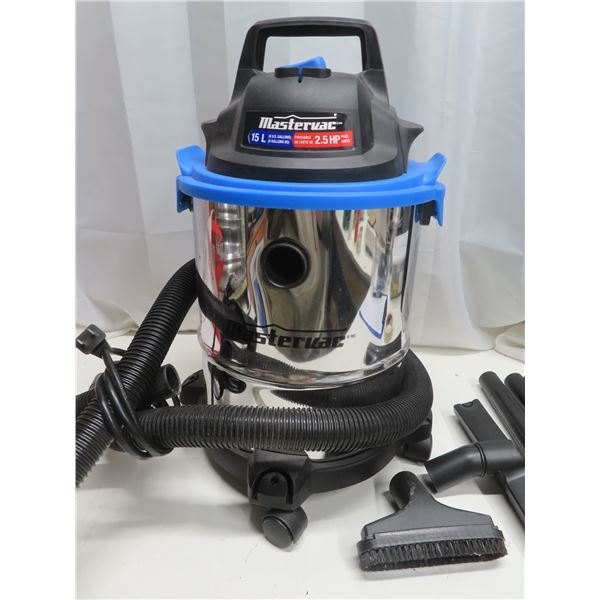 Mastercraft 2.5 HP 15L canister wet dry vacuum