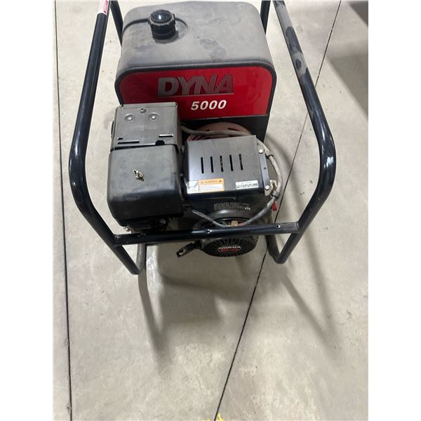 Generator Dyna5000