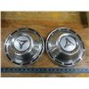 Image 1 : 2 Chrysler moon hub caps