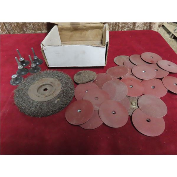 assorted grinding sanding discs