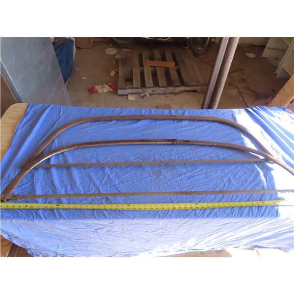 pair of 4.5 ft swede saws