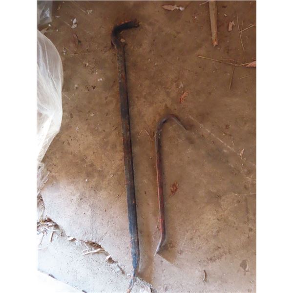 pair of crowbars