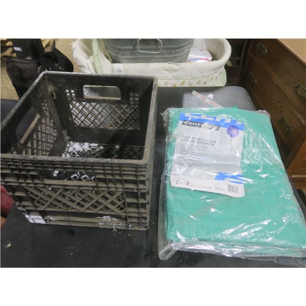 9'x12' tarp and milk crate