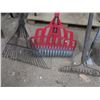 Image 2 : shovel, 3 rakes and hoe