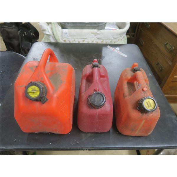 3 jerry cans