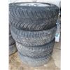 Image 6 : set of jeep wheels 17" tires don’t hold air 235-65-r17