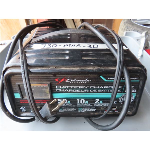 Schumacher battery charger with engine start