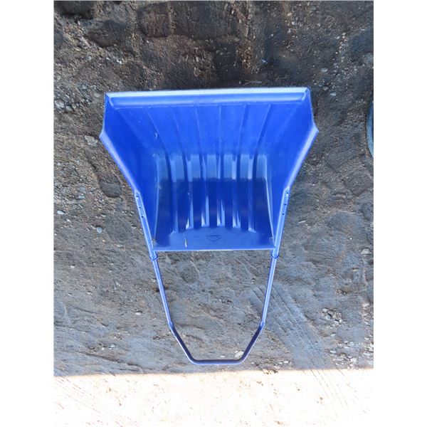 snow scoop shovel
