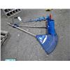 Image 2 : Rake, shovel and ice auger