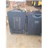Image 4 : 2 rolling suitcases