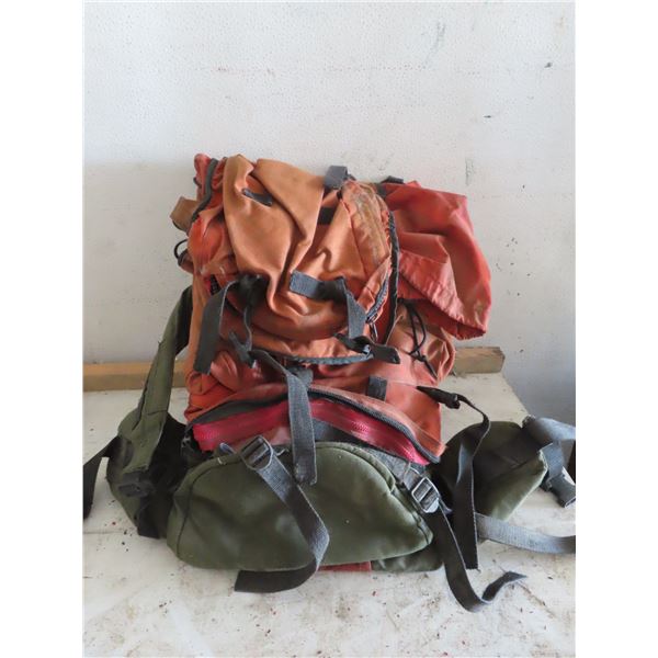 exploration back pack
