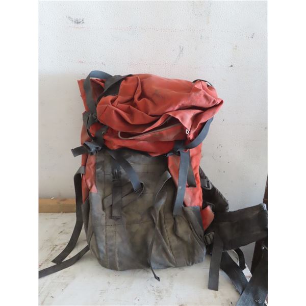exploration back pack