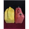 Image 3 : two 20L jerry cans