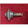 Image 1 : trailer hub axel , 6 bolt