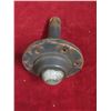 Image 3 : trailer hub axel , 6 bolt