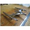 Image 2 : 1955 Oldsmobile hood ornament - excellent condition