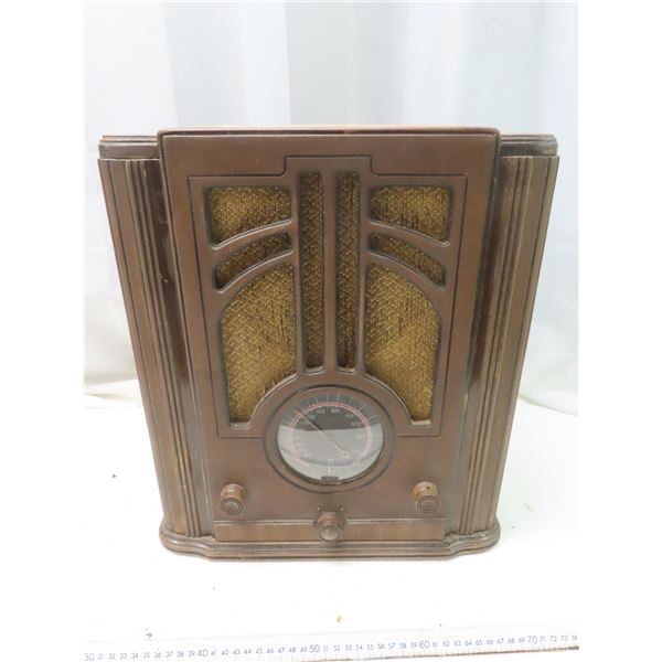 old cabinet radio