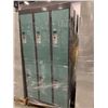 Image 4 : PALLET WITH 6 BAY LOCKERS