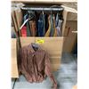 Image 1 : WARDROBE BOX WITH ASSORTED CLOTHING