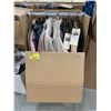 Image 1 : WARDROBE BOX WITH ASSORTED CLOTHING