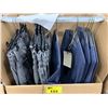 Image 2 : WARDROBE BOX WITH ASSORTED CLOTHING