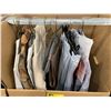 Image 2 : WARDROBE BOX WITH ASSORTED CLOTHING
