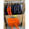 Image 1 : WARDROBE BOX WITH ASSORTED CLOTHING