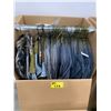 Image 1 : WARDROBE BOX WITH ASSORTED CLOTHING