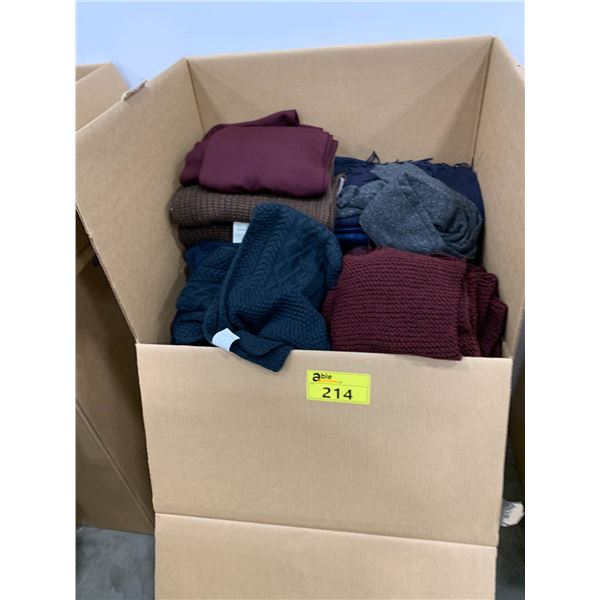 WARDROBE BOX WITH ASSORTED CLOTHING