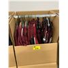 Image 1 : WARDROBE BOX WITH ASSORTED CLOTHING