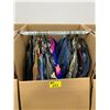 Image 1 : WARDROBE BOX WITH ASSORTED CLOTHING