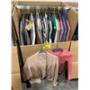 Image 2 : WARDROBE BOX WITH ASSORTED CLOTHING