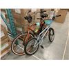 Image 2 : GREY BMX AND ORANGE HUFFY BIKE