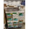 Image 1 : PALLET OF SET DEC ITEMS INCLUDING; DESK LAMPS, STATIONARY, SMALL SHELF AND MORE