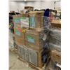Image 2 : PALLET OF SET DEC ITEMS INCLUDING; SNOWBOARD, MILK CRATE, CABINET, MISC TOOLS AND MORE