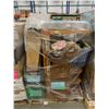 Image 3 : PALLET OF SET DEC ITEMS INCLUDING; SIDE TABLE, ROLLING CHAIR, SHOE RACK AND MORE