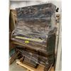 Image 3 : DOMINION ORGAN BOWMANVILLE ONT. ORGAN AND VINTAGE CASE