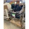 Image 3 : PALLET OF CLASSROOM CHAIRS