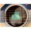 Image 2 : YAMAHA FG800M ACOUSTIC GUITAR WITH HARD CASE