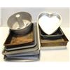 Image 1 : LOT OF 11 ASSORTED BAKING PANS