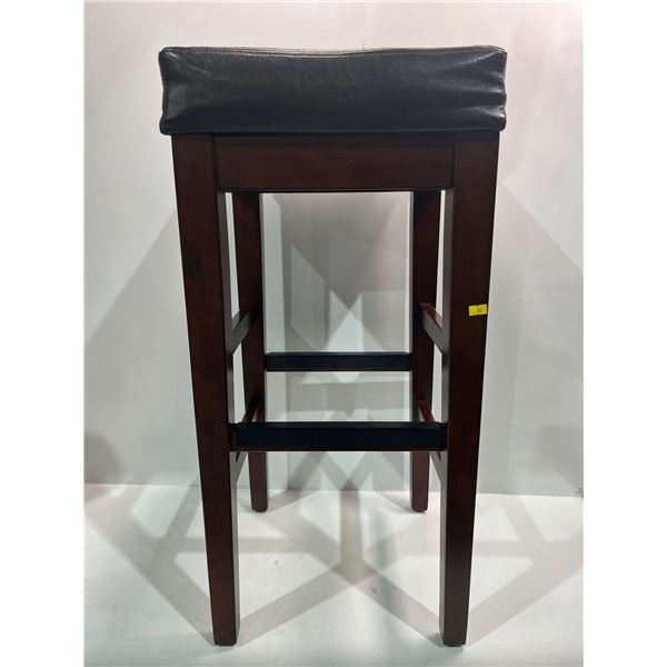 Hardwood & Faux Leather Bar Stool 15Lx15Wx 32H