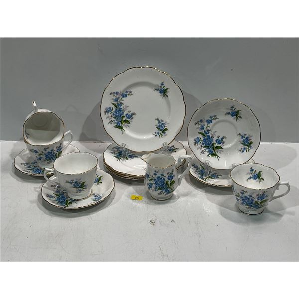 "Forget Me Not" by Royal Albert Collection
