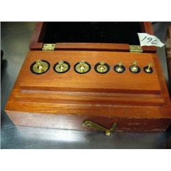 Set of old scale weights in wooden box (88)