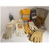 Image 1 : LOT OF LEATHER AND CLOTH WORK GLOVES