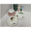 Image 1 : MIXED LOT OF TABLEWARE SALT & PEPPER SHAKER