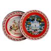 Image 1 : A Set of of Disneyland Christmas Tin Plates.