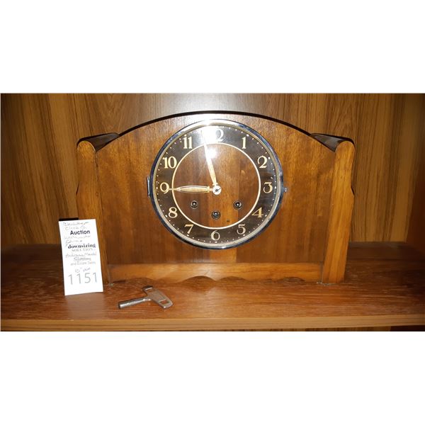 Antique Mantle Clock Cat A
