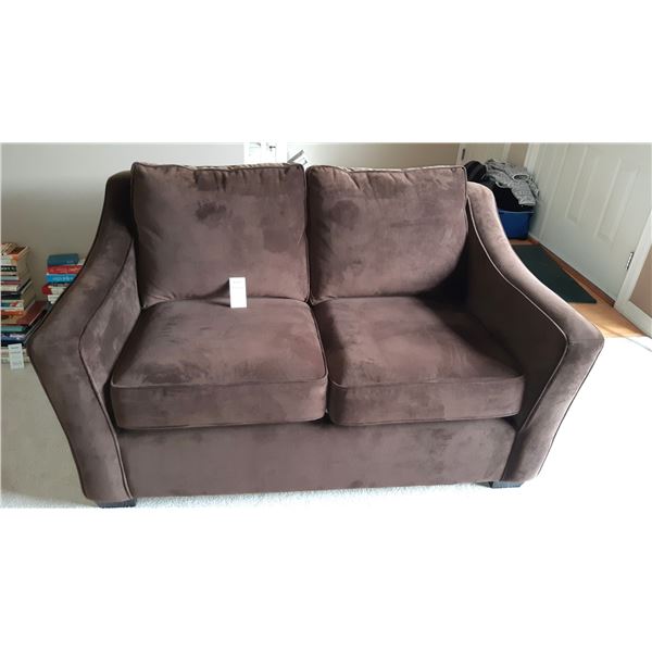 Couch Potato Loveseat - Cat C