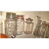 Image 5 : Kitchen Tools and Glass Containers - Cat A